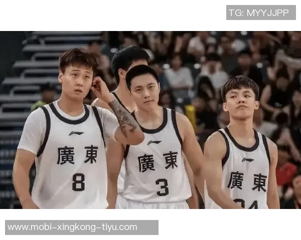 广东全运男篮阵容公布赵睿胡明轩徐杰领衔崔永熙参加U22组别赛事 广东全运男篮阵容公布赵睿胡明轩徐杰领衔崔永熙参加U22组别赛事