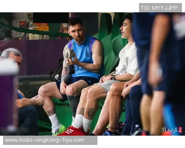 梅西与老友马克西罗德里格斯重聚畅谈足球与马黛茶的美好回忆 梅西与老友马克西罗德里格斯重聚畅谈足球与马黛茶的美好回忆