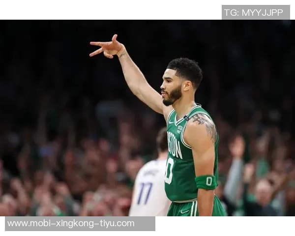 皮尔斯分析塔图姆季后赛复出风险强调谨慎避免二次受伤 皮尔斯分析塔图姆季后赛复出风险强调谨慎避免二次受伤