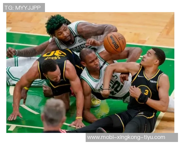 KD与球迷互动引发热议能否再进总决赛成焦点话题