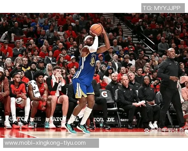 科尔谈老将出场时间难题称将在季前赛中尝试多种阵容组合 科尔谈老将出场时间难题称将在季前赛中尝试多种阵容组合